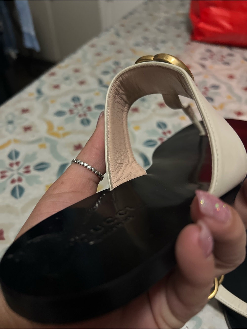 Women’s Gucci Marmont Double G Cream Thong Sandals size 37 size 6 - Picture 9 of 14